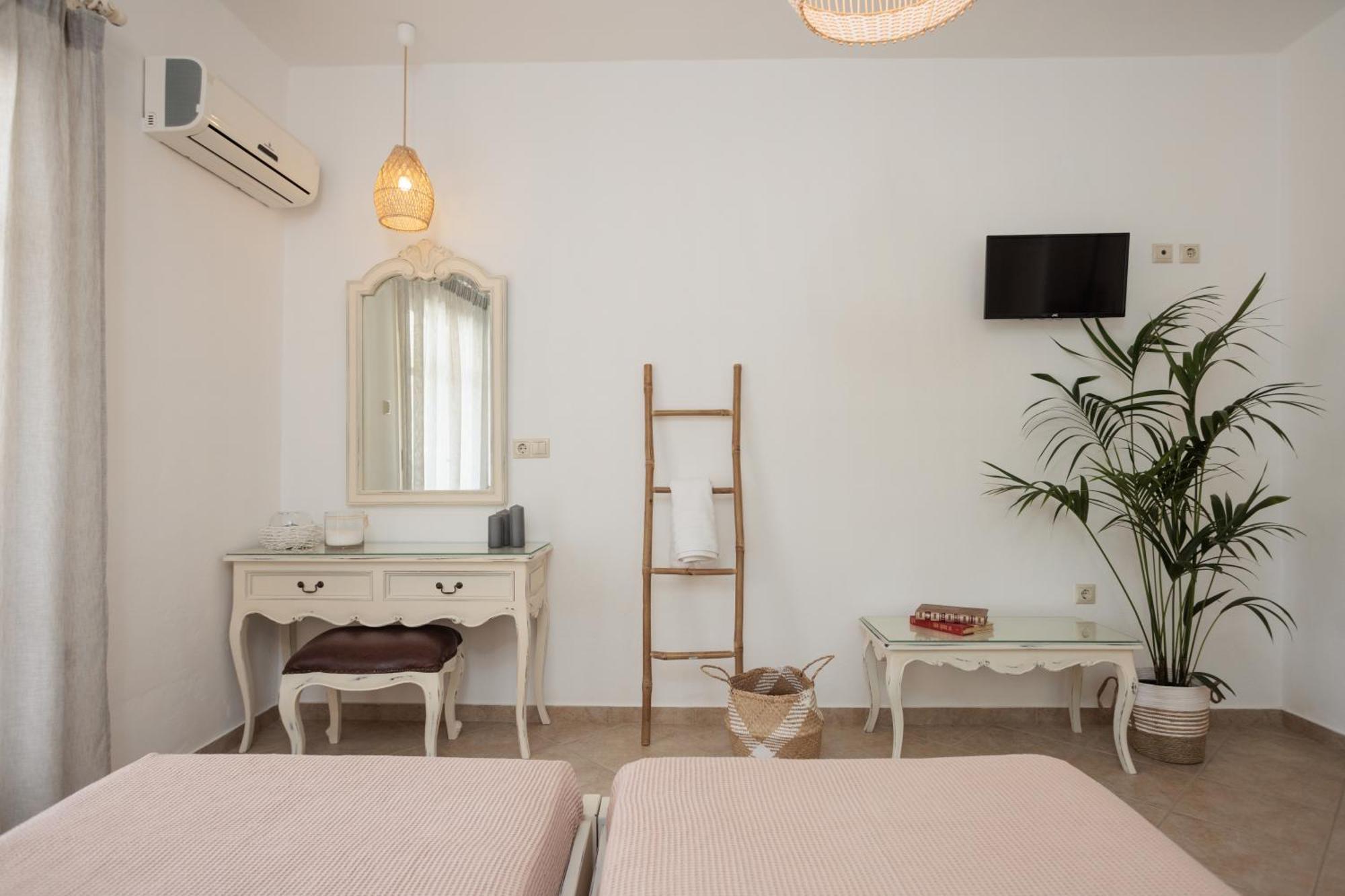 Maria'S Rooms & Studios Agia Anna  Exterior foto